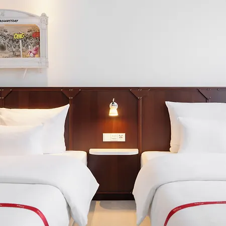 Ruby Leni 杜塞尔多夫