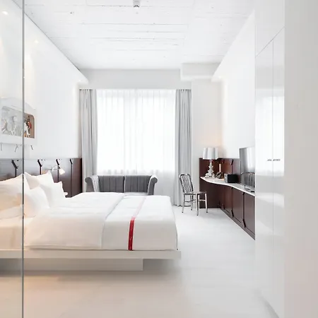 Ruby Leni 4* Düsseldorf