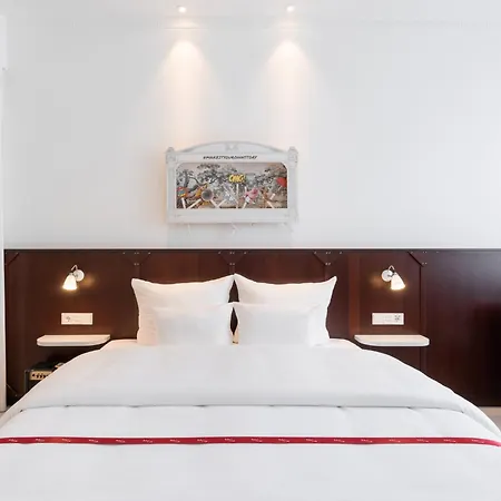 Ruby Leni By Ihg