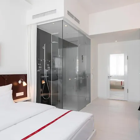 Ruby Leni By Ihg Hotel 4*
