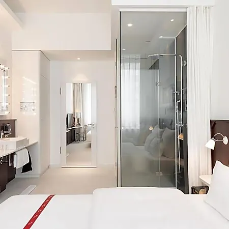 Ruby Leni By Ihg Hotel 4*